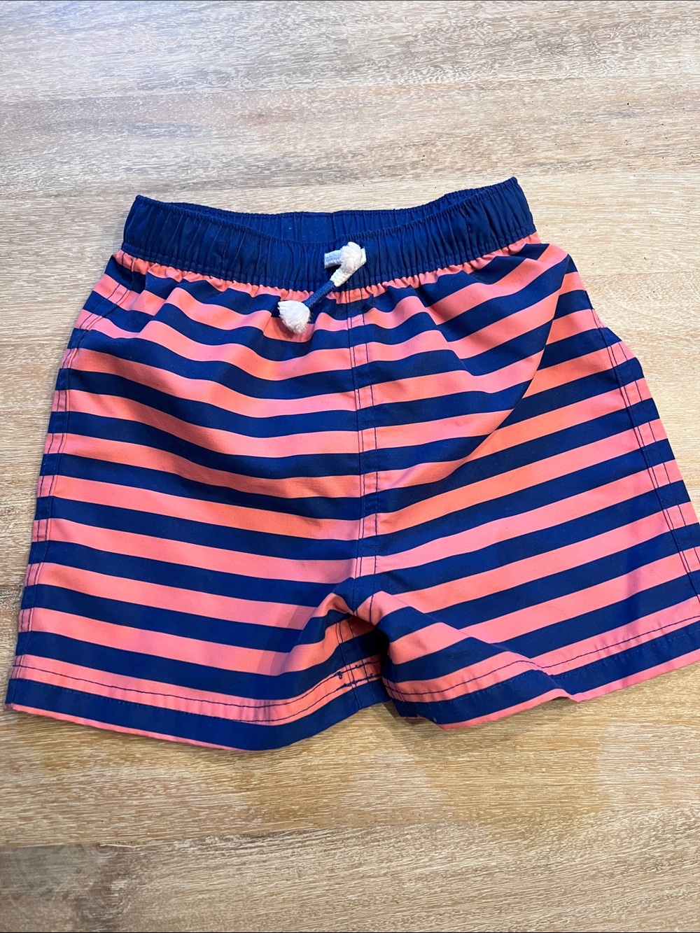 mini Boden 2/3 boys lined swim trunks